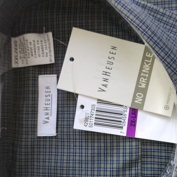 VanHeusen Shirt - Picture 2 of 2